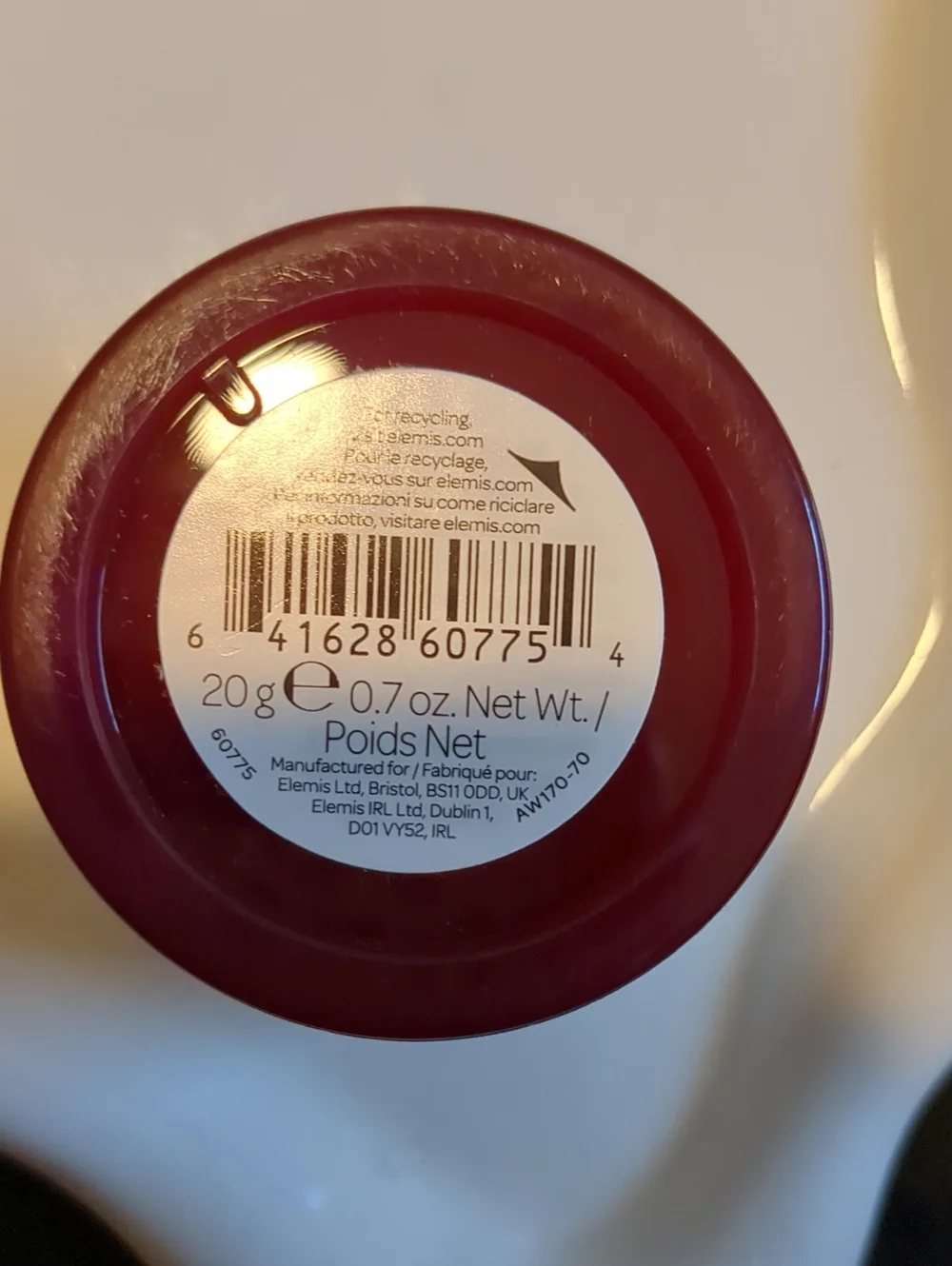 ELEMIS nwt pro